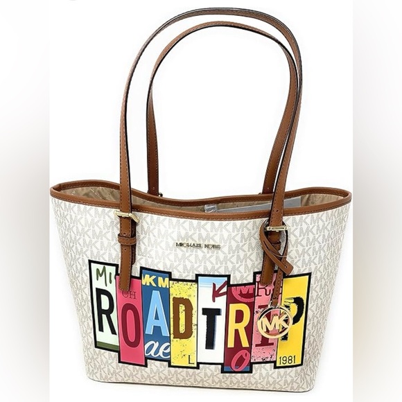 Michael Kors Jet Set Road Trip Tote Bag - Limited Edition MK Signature Canvas - Picture 2 of 7